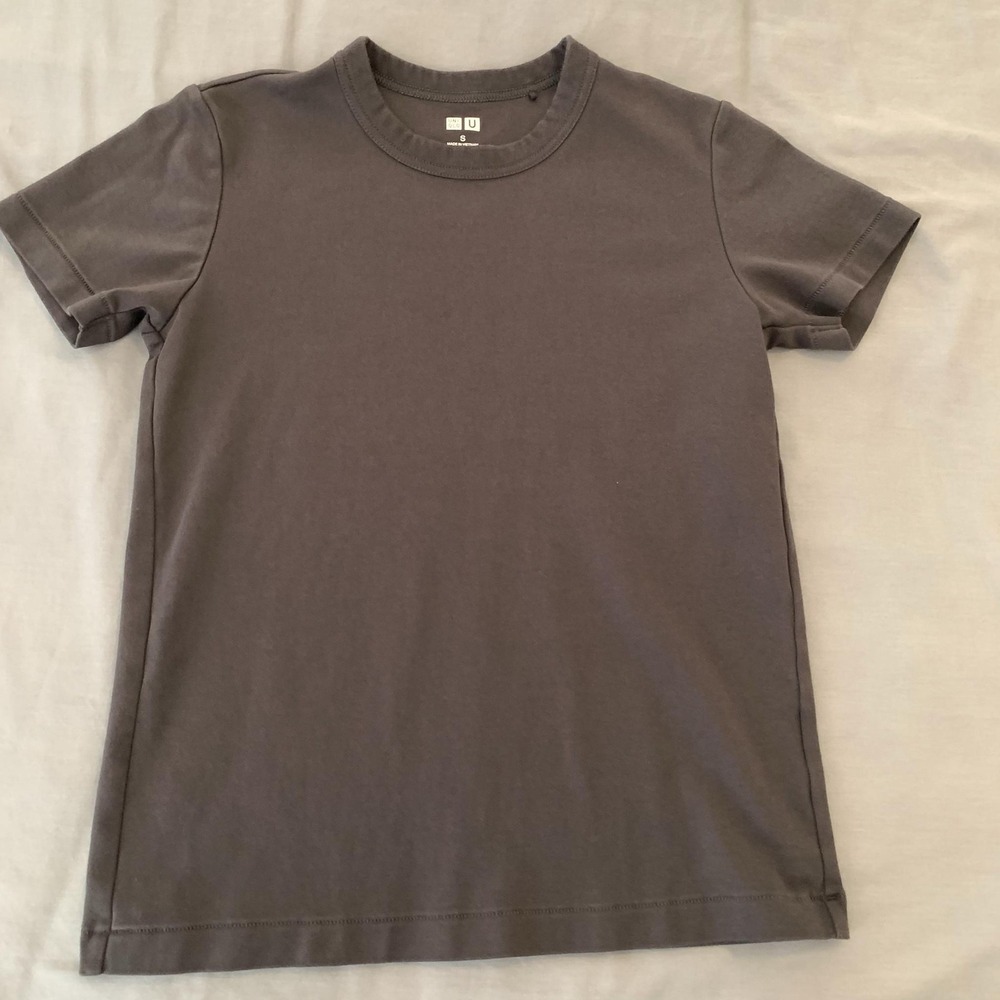 Uniqlo Shirt Womens Small Gray Crew Neck Short Sleeve Cotton Tee Basic Top